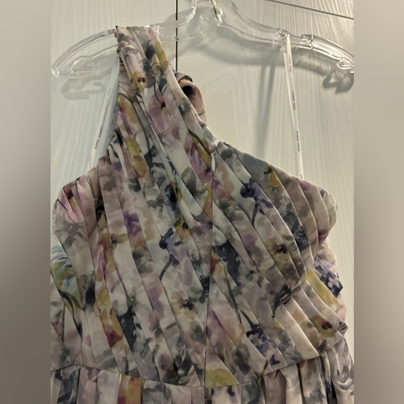 Donna Morgan Dress, brand new. - Picture 3 of 5